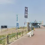 Chalet For 2 At The Beach